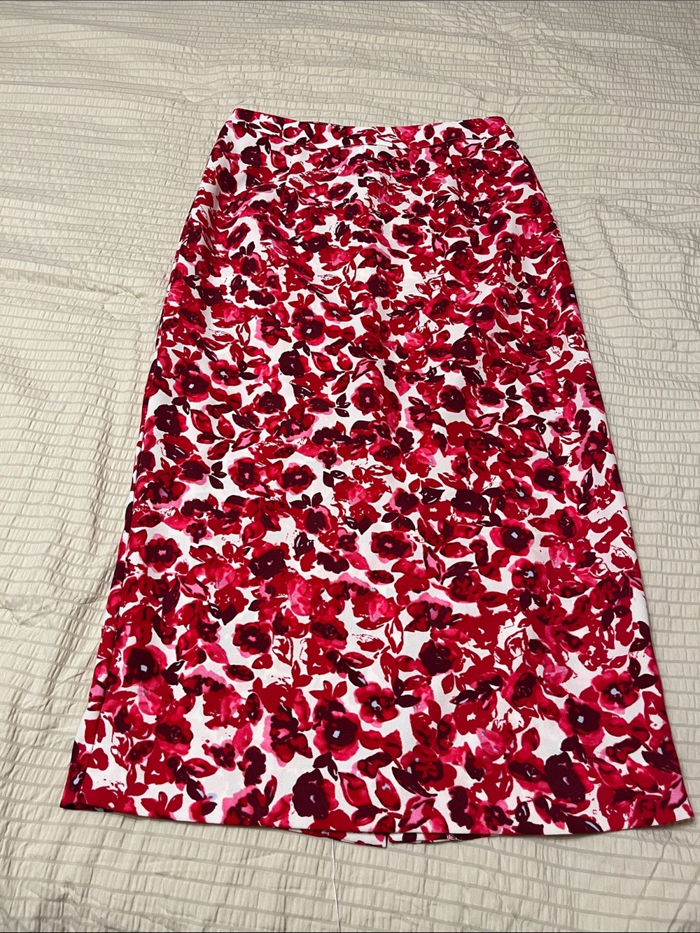 Who What Wear Red and Pink Floral Midi Skirt